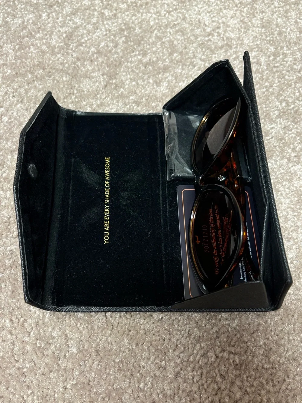 Privé Revaux Women’s Tortoiseshell Cat Eye Sunglasses “The Hepburn” style, EUC